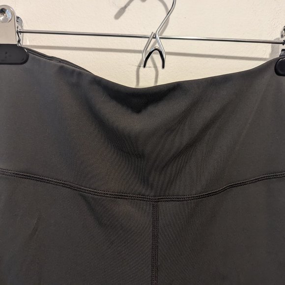 MPG Sport Step Up High Waist Capri Legging - Picture 3 of 8